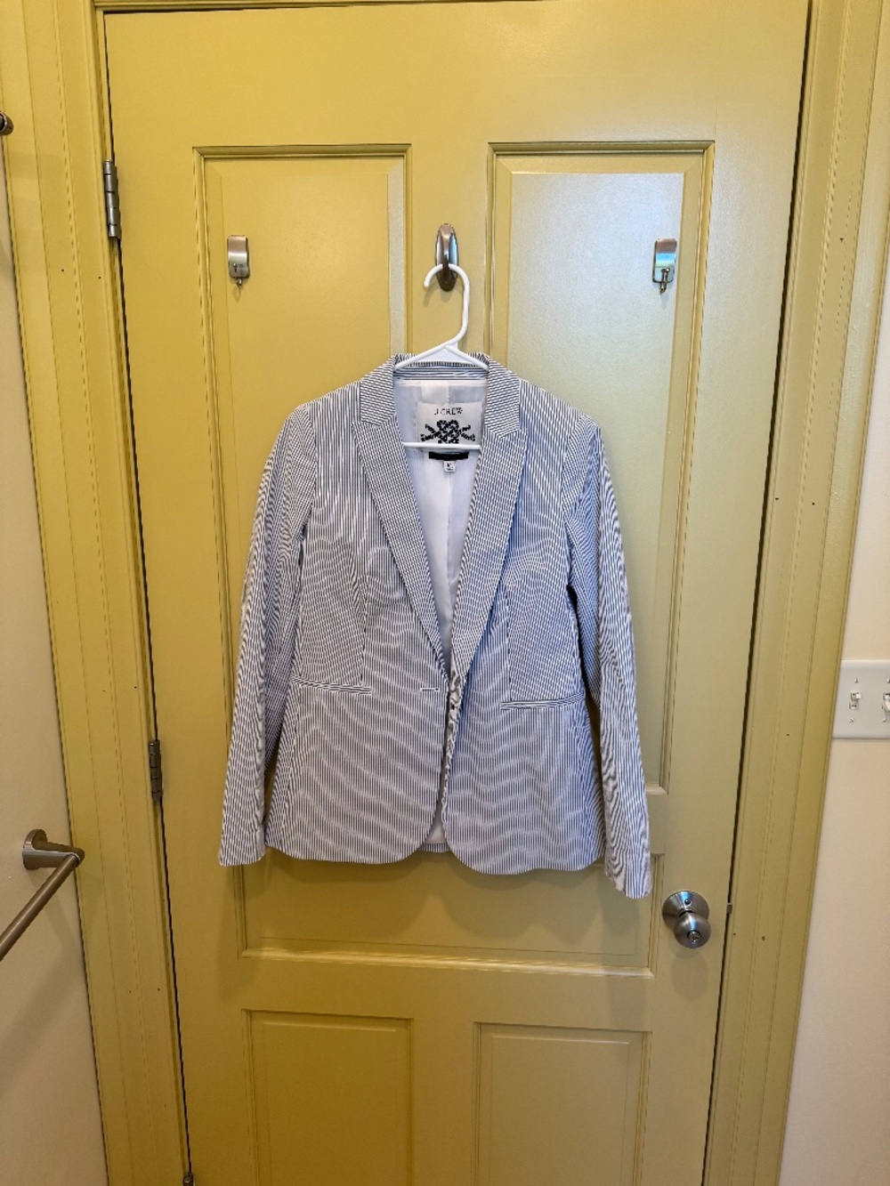 J.Crew Parke Blazer Blue White Seersucker Stripe — Size 6T (Tall)